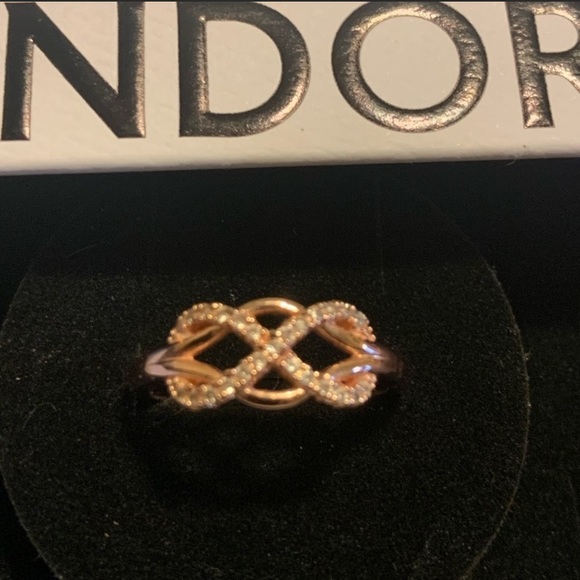 ❤️ABSOLUTELY GORGEOUS VINTAGE ROSE GOLD INFINITY RING❤️SIZE 6-12❤️ - Picture 3 of 7